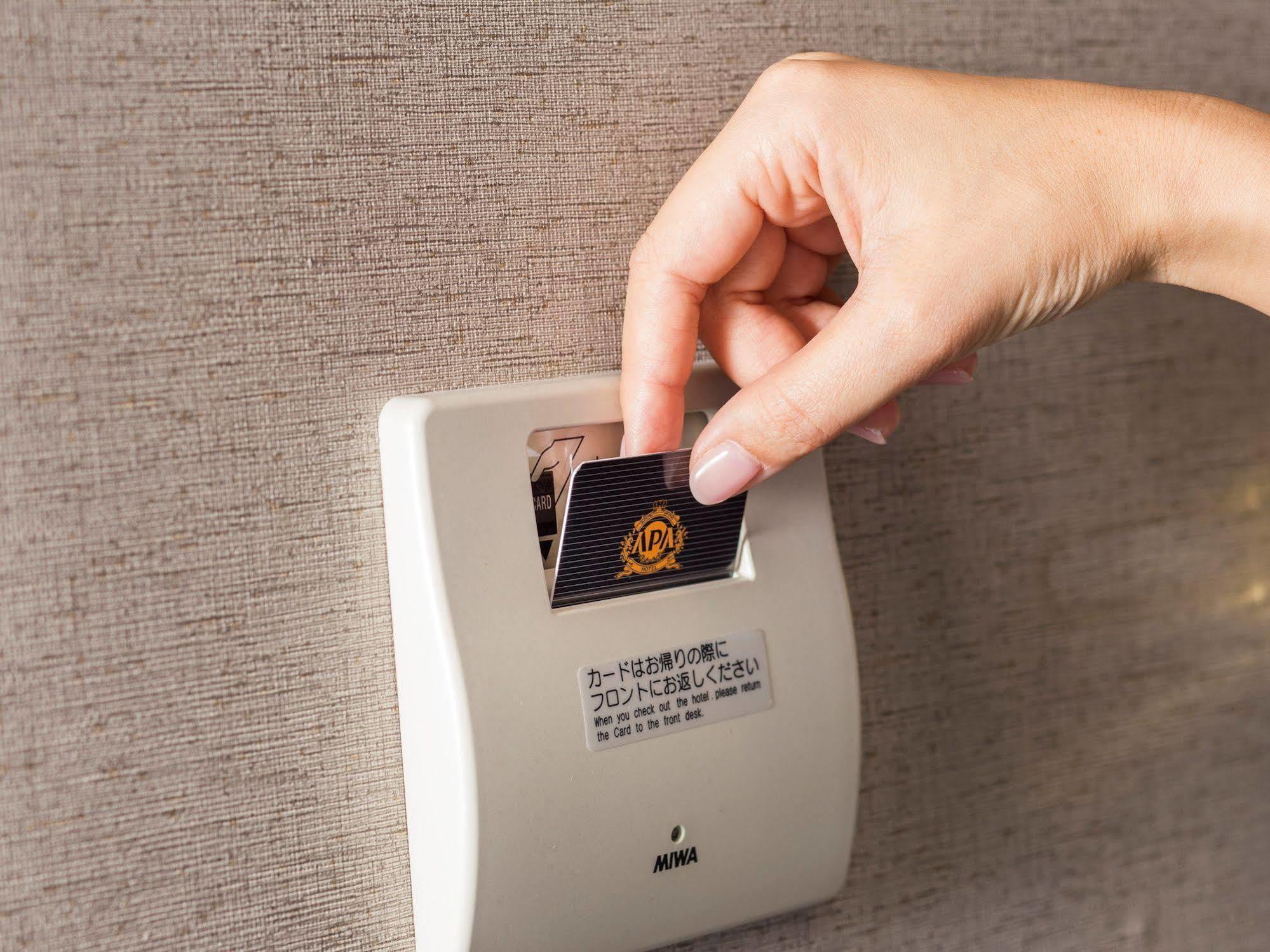 Apa Hotel Shimbashi Onarimon Tokyo Exterior photo